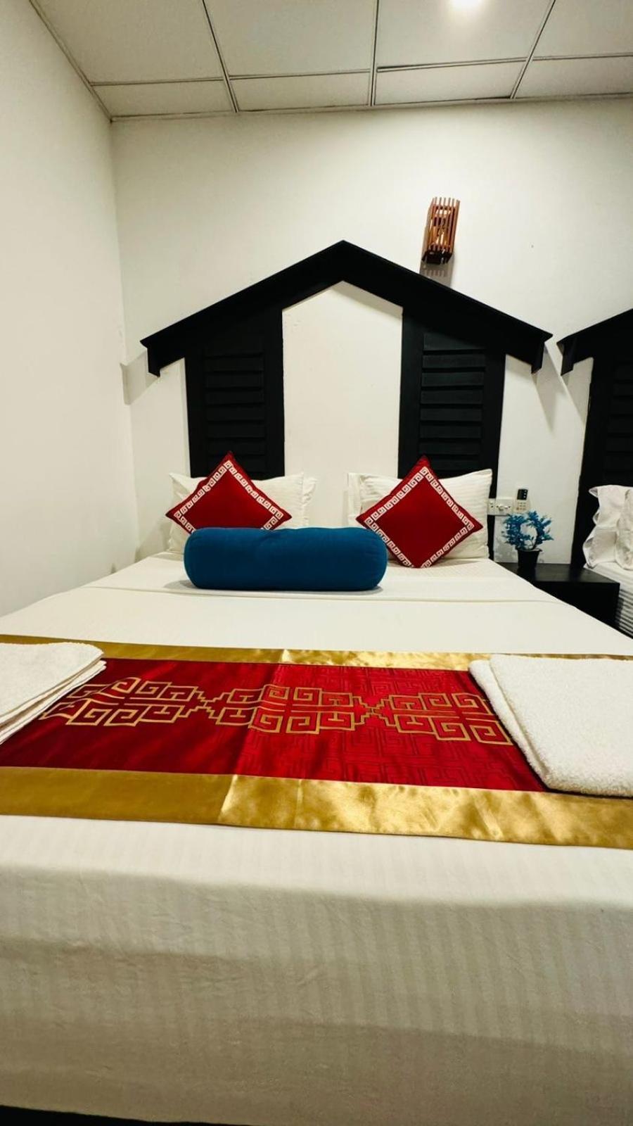 Hotel Sunshine &