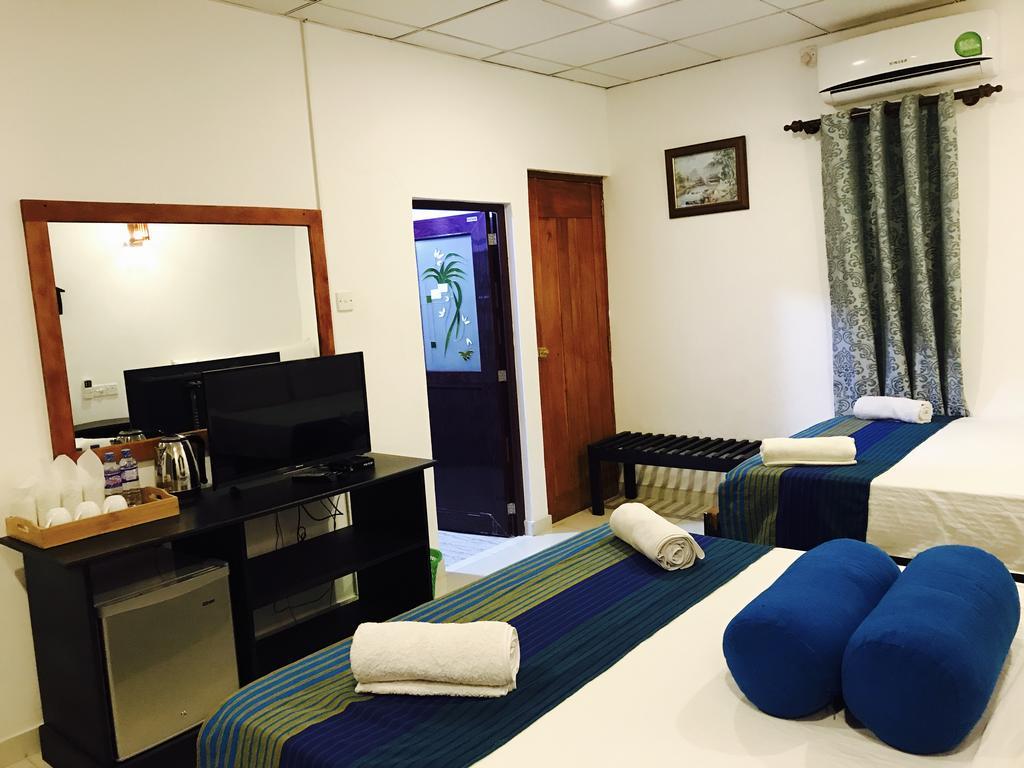 Hotel Sunshine & 3*