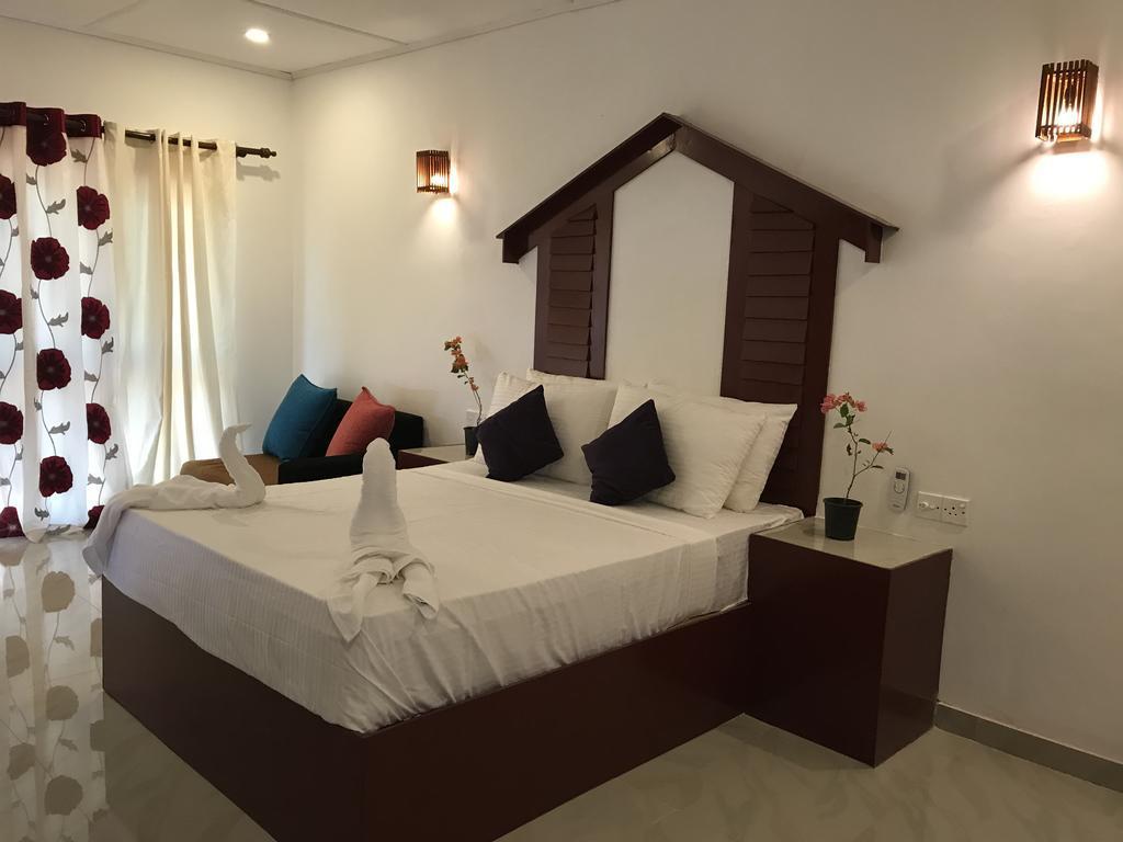 Hotel Sunshine & Sigiriya